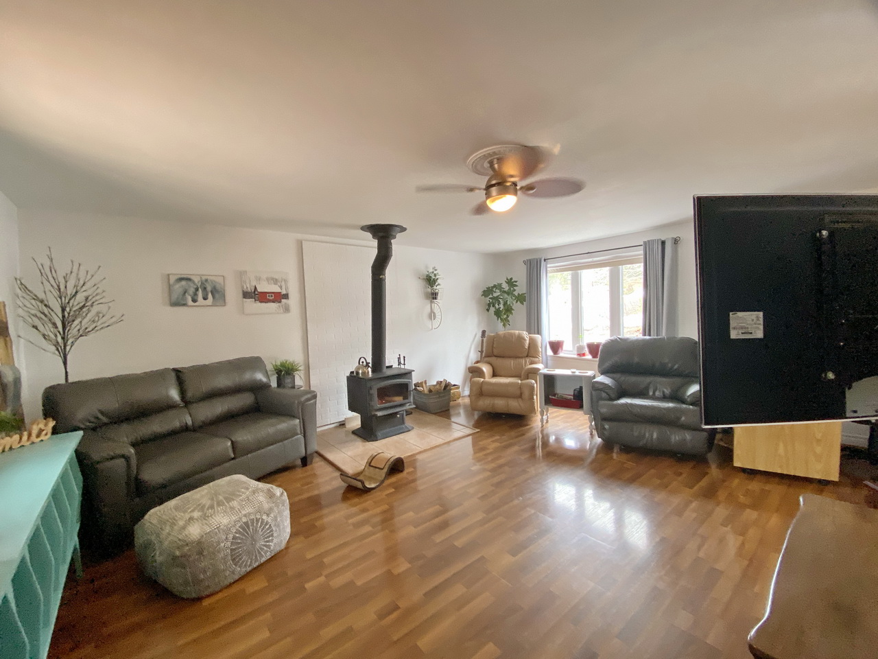 561 Chemin Canada | Propriétés | Immeubles Riviera
